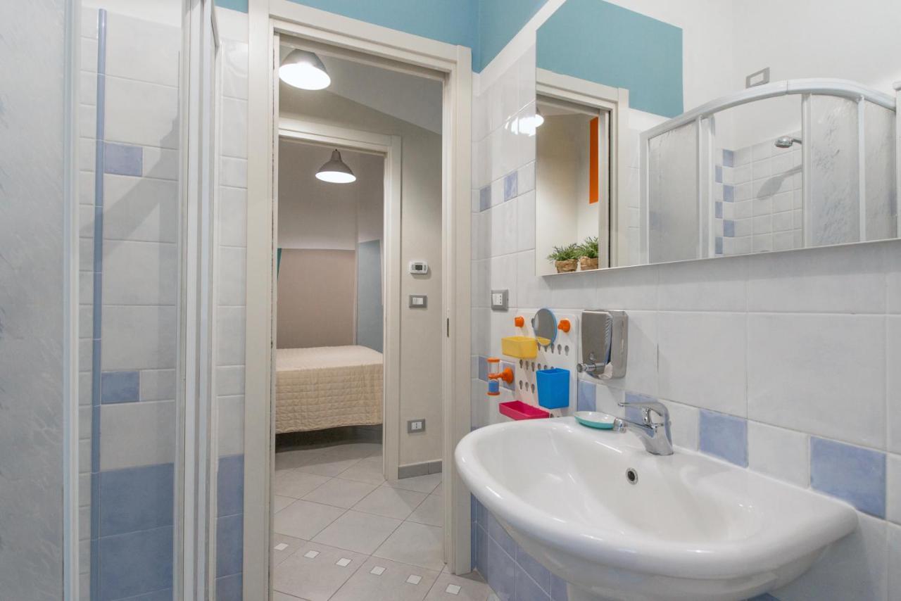 Babyaccommodation Family Sea & Box Pietra Ligure Ngoại thất bức ảnh
