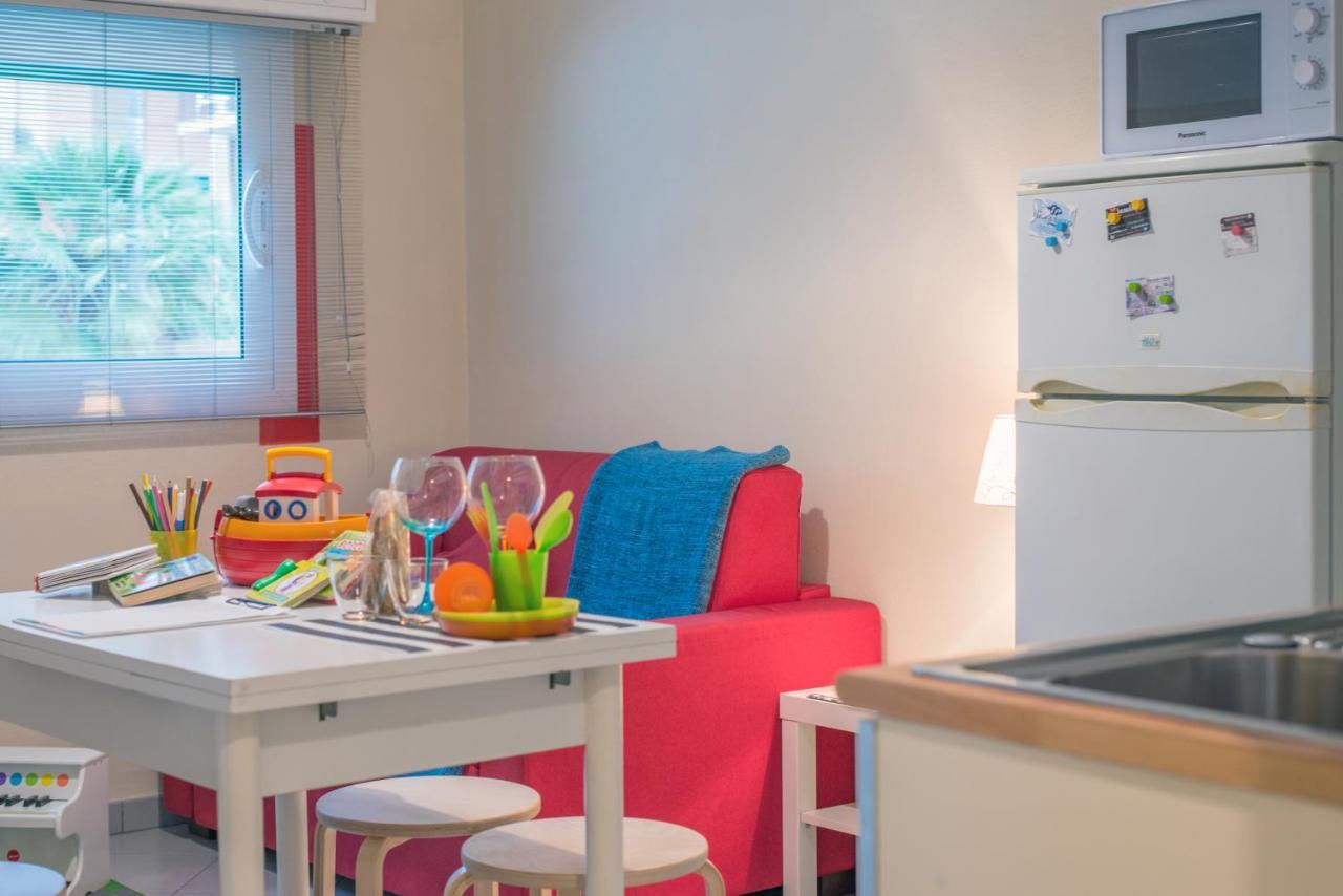 Babyaccommodation Family Sea & Box Pietra Ligure Ngoại thất bức ảnh